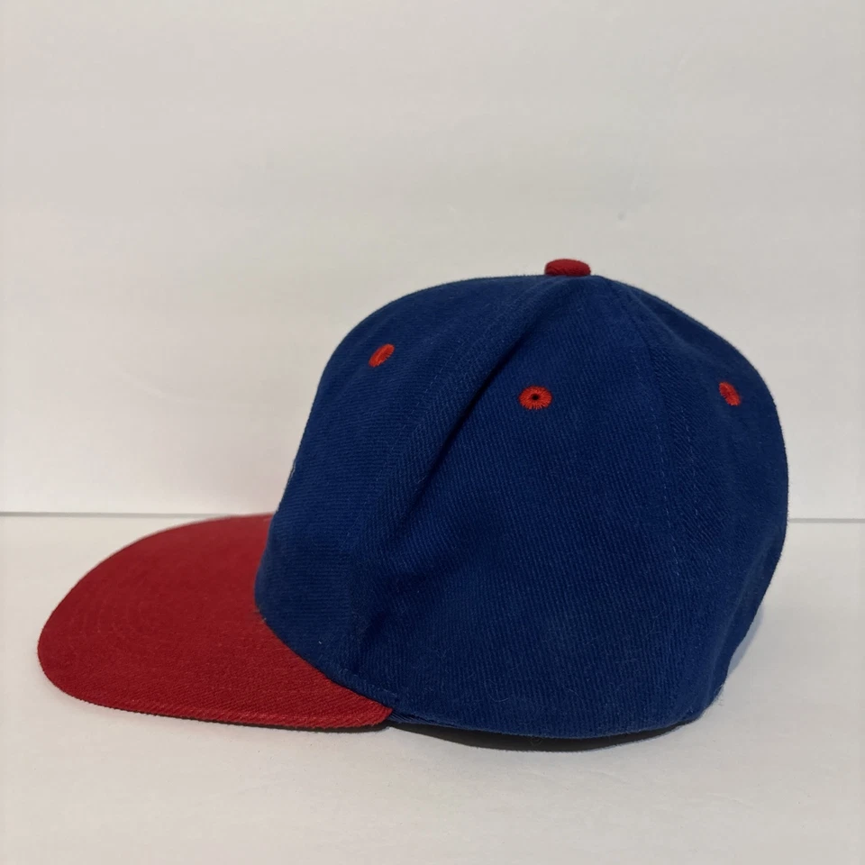 Gorra vintage Adidas Detroit Pistons SnapBack bordada Foto 3 de 4