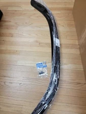 1722 CRV CARFLECTOR HOOD SHIELD AVE20634 Auto Ventshade