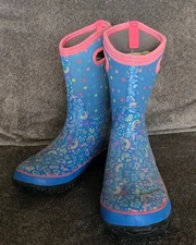 BOGS CLASSIC RAINBOW WATERPROOF BOOT GIRLS SZ 6 BRAND NEW NO BOX FACTORY SECOND