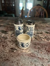 Antique Taylor, Tunnicliffe & Co blue & White Mustard, Pepper, open Cellar