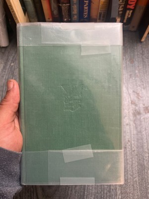 The MICROSCOPE and It's Use by Frank F Munoz Vintage Hard Cover  1943