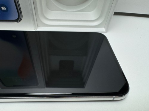 Apple iPhone X 64Gb UNLOCKED Silver A1865 s/n F2NVR6A8JCLG Used Works Great - Afbeelding 4 van 24