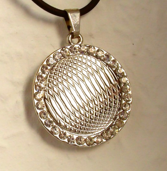 Kettenanhänger Strass silber schwarz Kordel Retro Look Vintage Style 90er 90ies