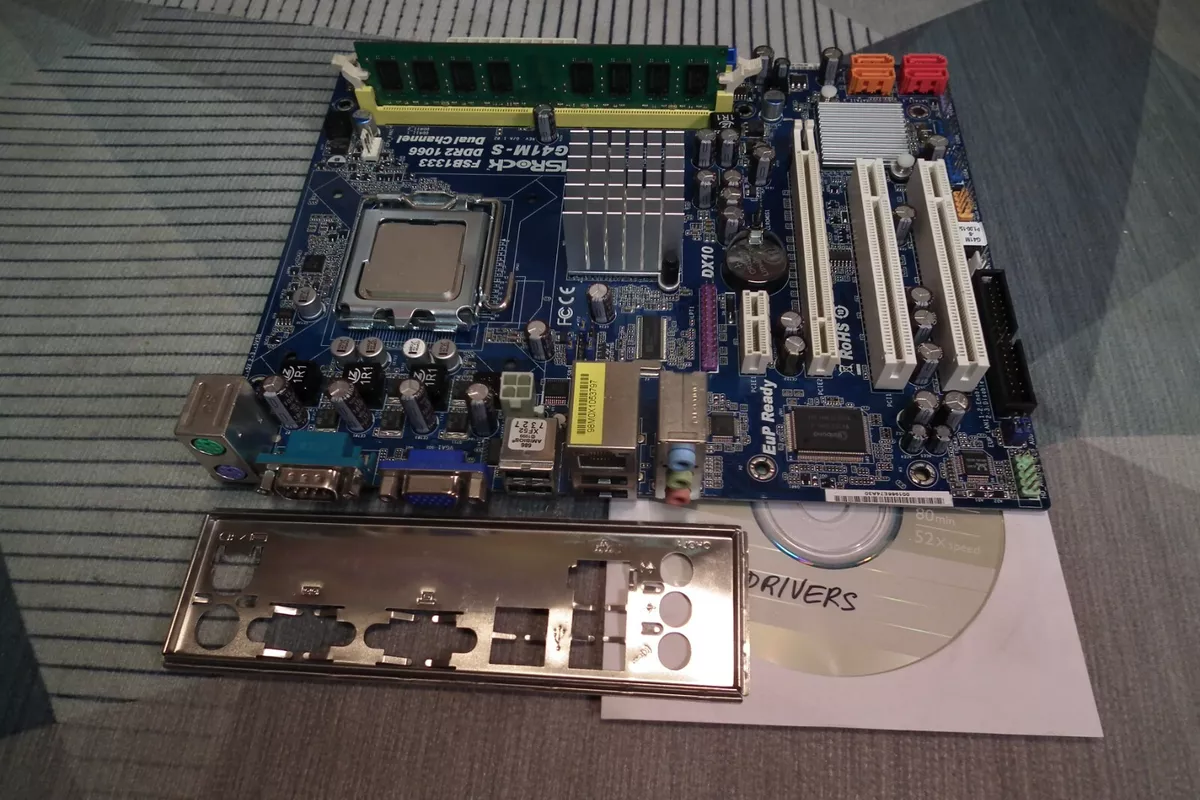 ASRock G41M S Rev 1.02 LGA 775 Intel Motherboard E6300 RAM 2Gb