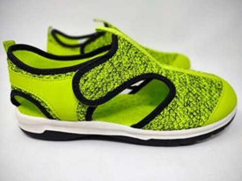 Land's End Youth Closed Toe Water Sandals Neon Green Youth Size 6 - Picture 2 of 5