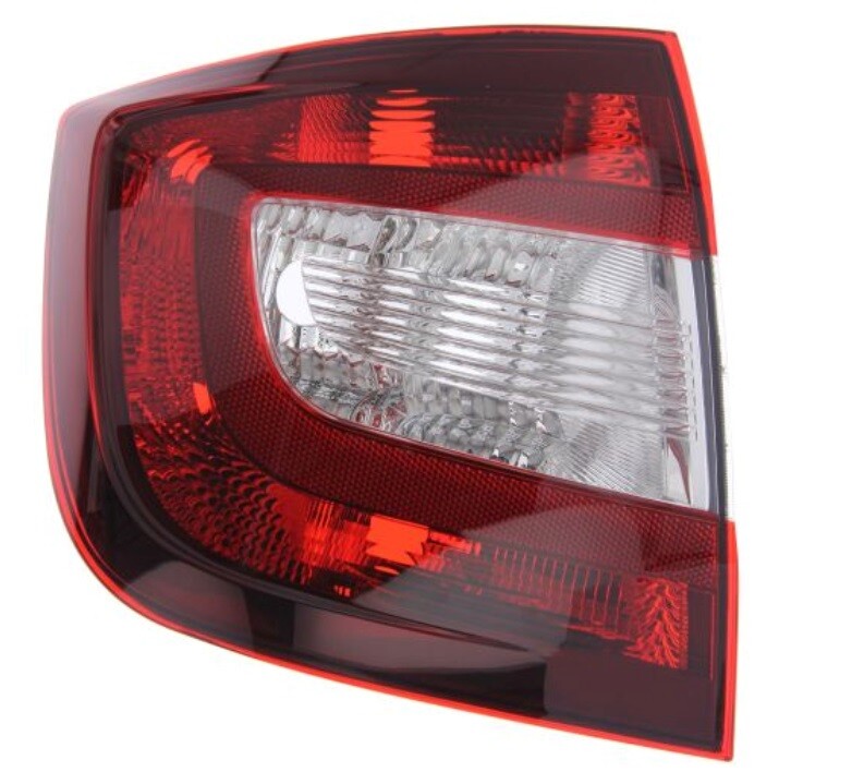 Feu arriere gauche Skoda Rapid rouge fume pour berline Liftback de 2012 a 2018