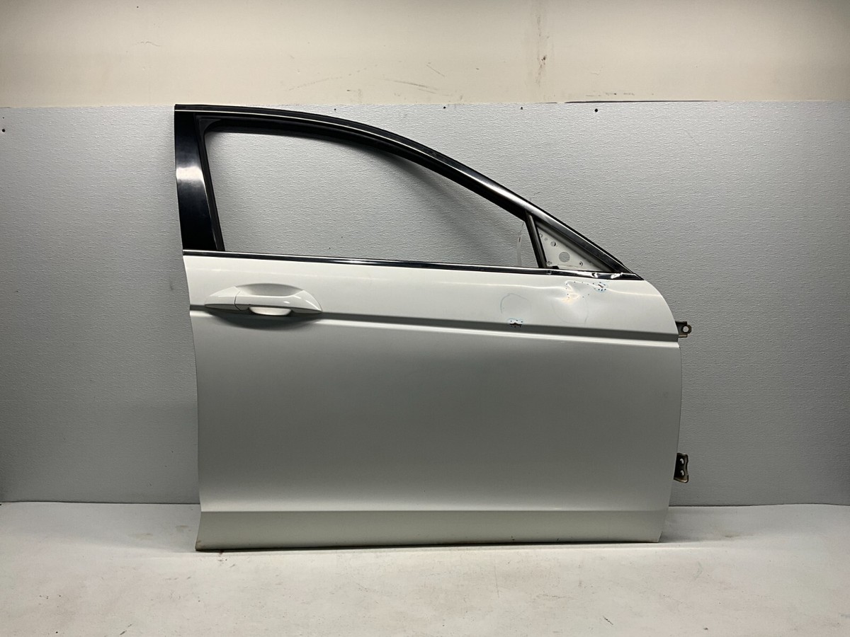 2008-2012 HONDA ACCORD FRONT RIGHT PASSENGER SIDE DOOR SHELL WHITE