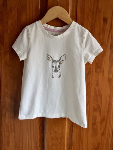 NUTMEG Girl’s White Deer Design Short Sleeve Cotton Tshirt - Size 5-6 Years
