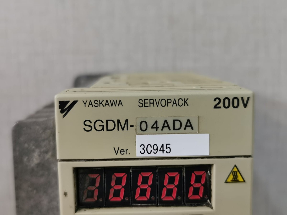YASKAWA SGDM-04ADA SERVO PACK 200V | eBay