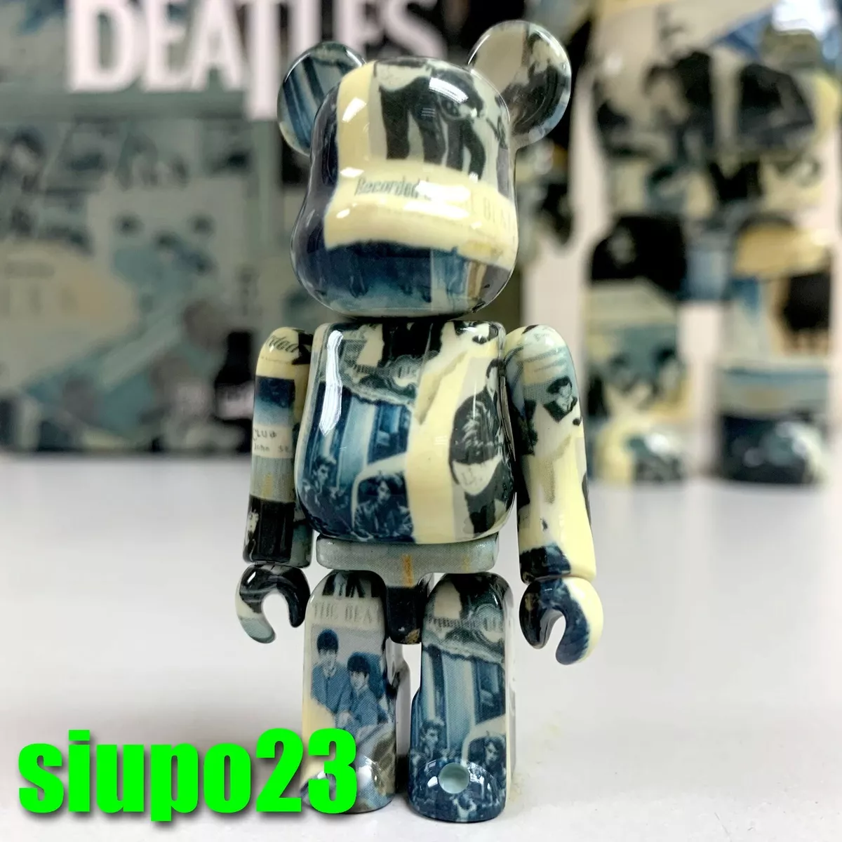 Medicom 400% + 100% Bearbrick ~ The Beatles Be@rbrick Anthology Ver
