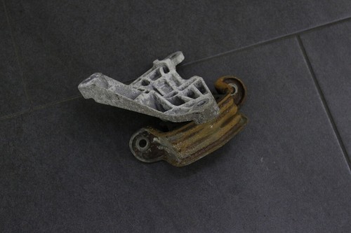 VW T5 Getriebelager 7H0399151H  Lager Getriebe Schaltgetriebe links 5-Zylinder