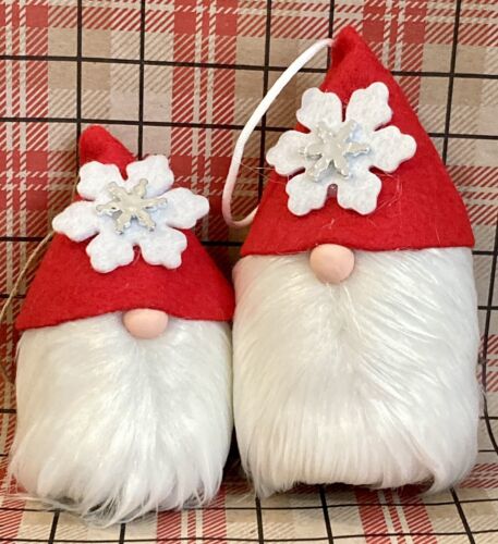 Handmade Pair Gnome Christmas Ornaments Real Pinecone Ornaments Santa Gnome - Picture 1 of 7