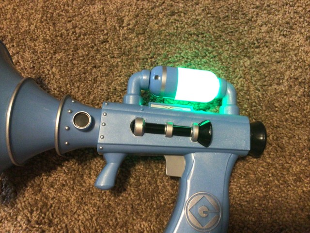 despicable me 3 fart blaster