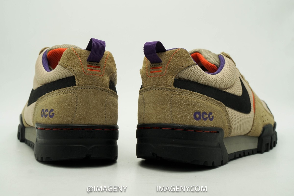 NIKE PYROCLAST ACG USED SIZE 10.5 KHAKI BLACK-GRAIN VARSITY PURPLE
