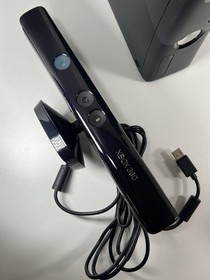 Microsoft Xbox 360 Slim 4GB Disneyland Adventures Kinect in Box Tested 5 Games