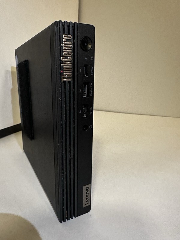 Lenovo ThinkCentre M70q Gen 3 Tiny PC i5-12400T | 8GB RAM | 256GB SSD *For parts