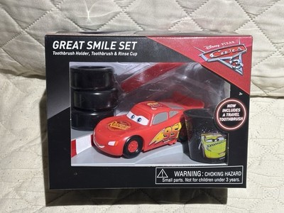 DISNEY CARS RUST-EZE 95 Great Smile 3 Piece Set Toothbrush & Holders Set NEW