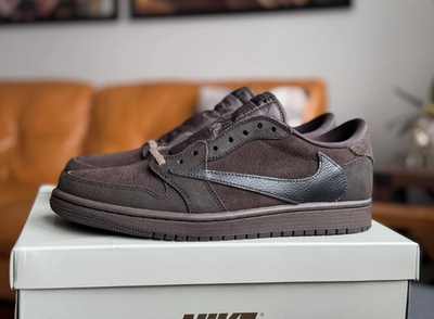 Size 8 - Travis Scott x Air Jordan 1 Retro OG SP Low Velvet Brown