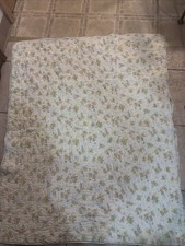 Vtg Hand Tied Pastel Teddy Bear Baby Quilt Blanket Comforter 80s Nursery Decor