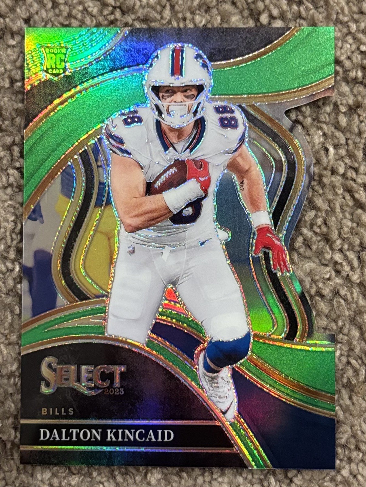 DALTON KINCAID RC - 2023 Select Green DIE CUT /499 Club Level TE with Josh Allen