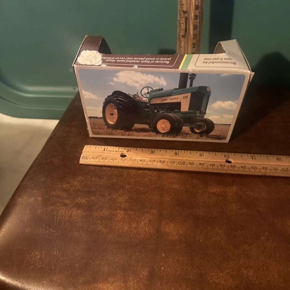 ERTL John Deere 1/43 Scale 1958 630 LP Die Cast Tractor In Original New In Box - Image 3 of 4