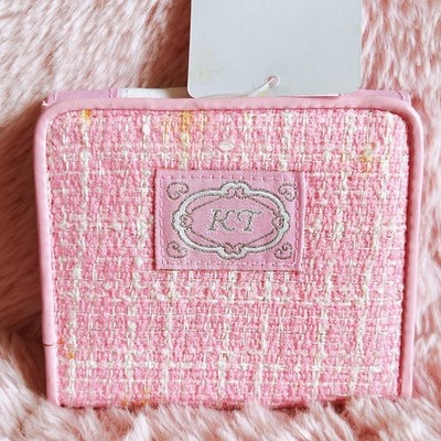 希少レア　ハローキティ　海外限定　ウォレット　プードル　ツィード　2004年製 Hello Kitty 2004 Poodle Tweed Wallet Rare Overseas Limited Edition