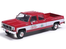 1976 GMC SIERRA GRANDE K2500 PICKUP "CHRISTMAS ED." 1/64 MODEL BY IXO IA64020