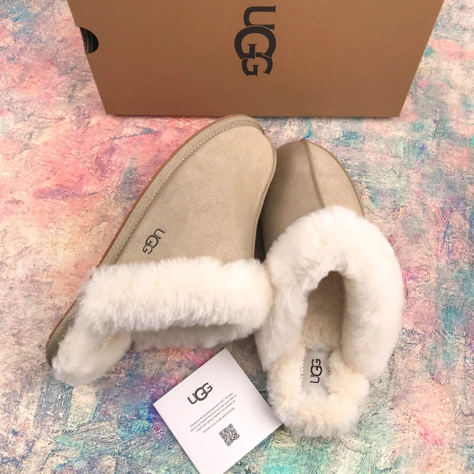 Zapatillas UGG Scuffette II Sand Slip On Piel de Oveja con Lana Planas Mujeres Gamuza US6-11 Foto 3 de 4