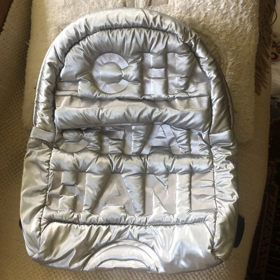 Chanel Silver Coco Cocoon Puffer Mochila Bolso Grande Foto 2 de 4