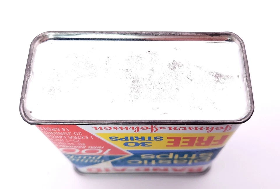 Johnson & Johnson Vintage Band-Aid Plastic Strips Hinged Metal Box - Image 3 of 4