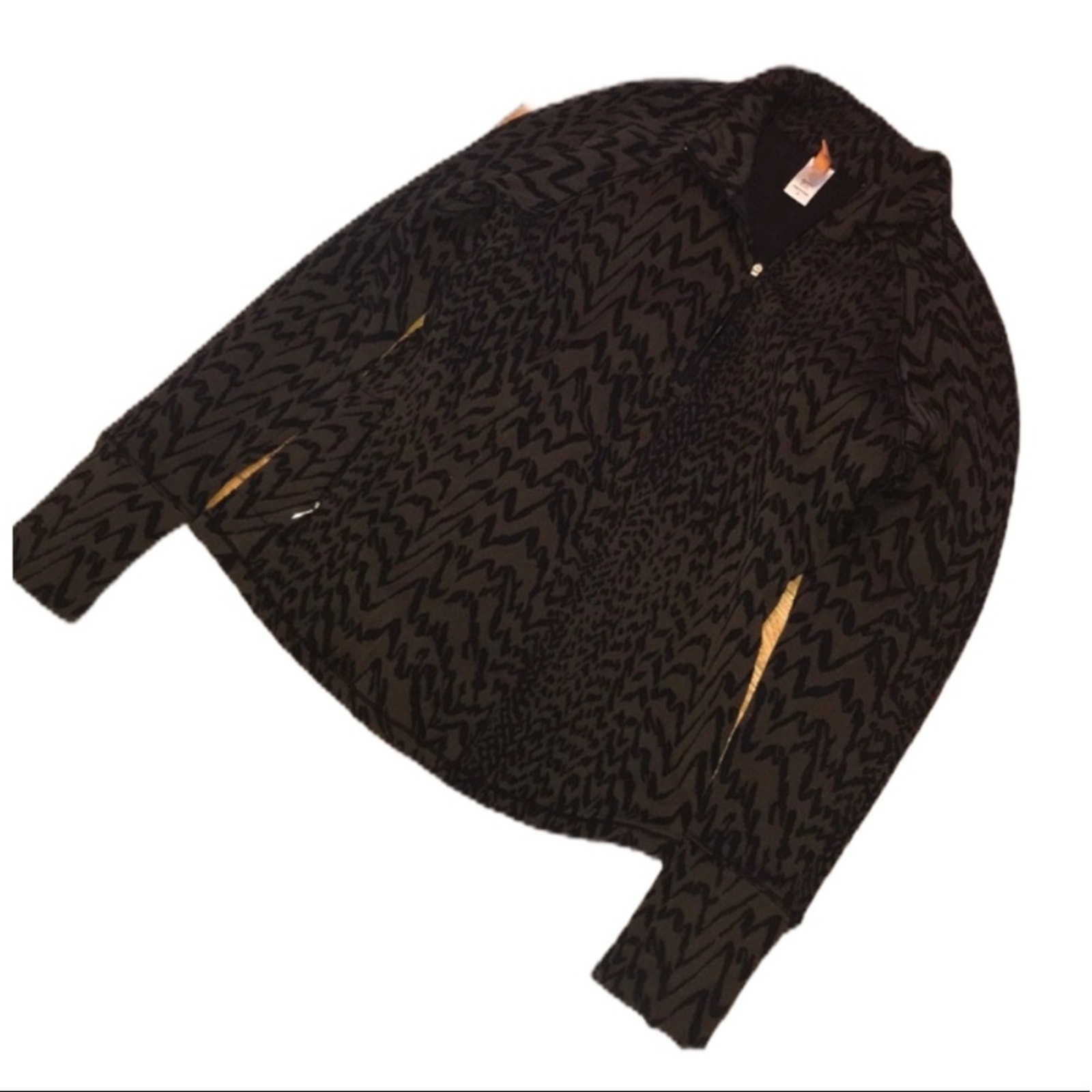 Lucy leopard pattern quarter zip small - image 1
