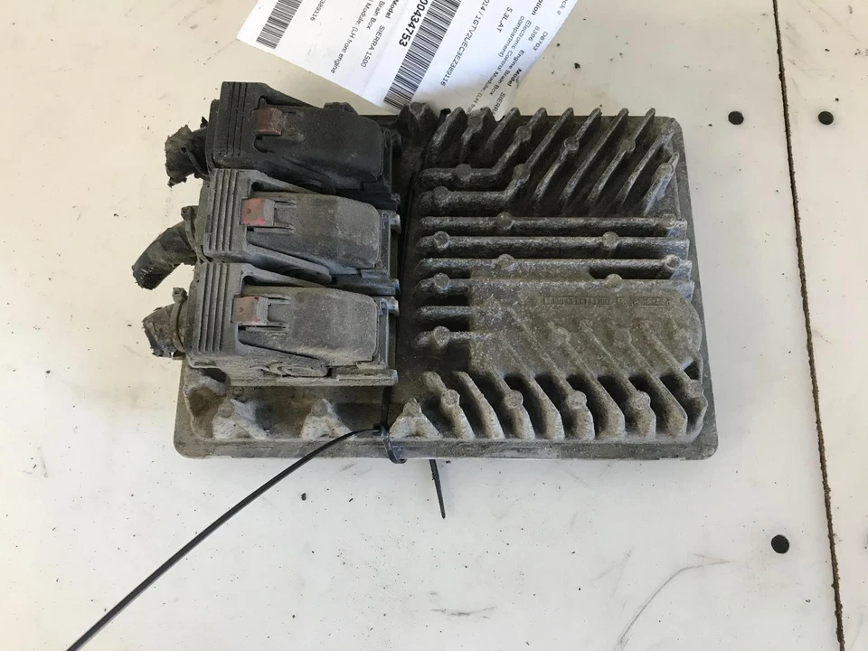 Módulo de control del motor usado (ECM) se adapta a: camioneta GMC Sierra 1500 2014 Electronic Co Foto 2 de 4