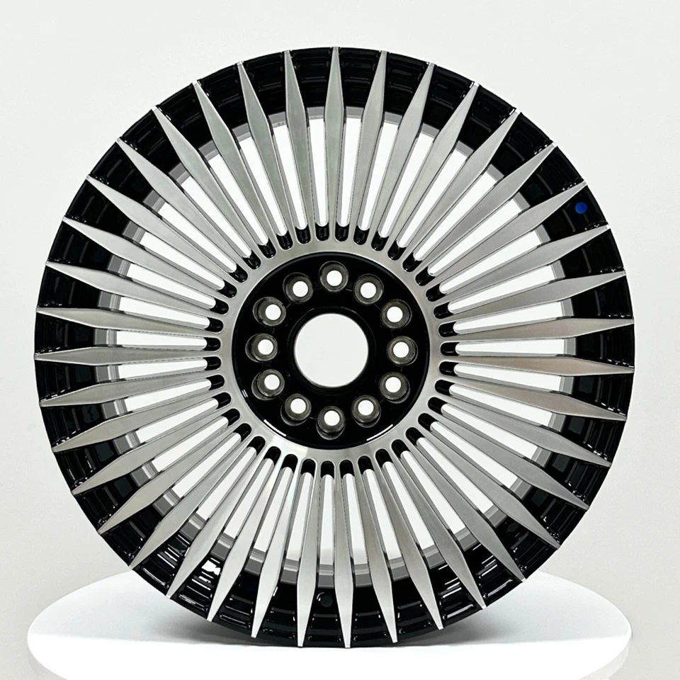 20x8.5 Flow Forged Wheel Single Rim 6Lugs 6x135 / 6x139.7 ET+31mm Floating Cap - Image 3 of 4