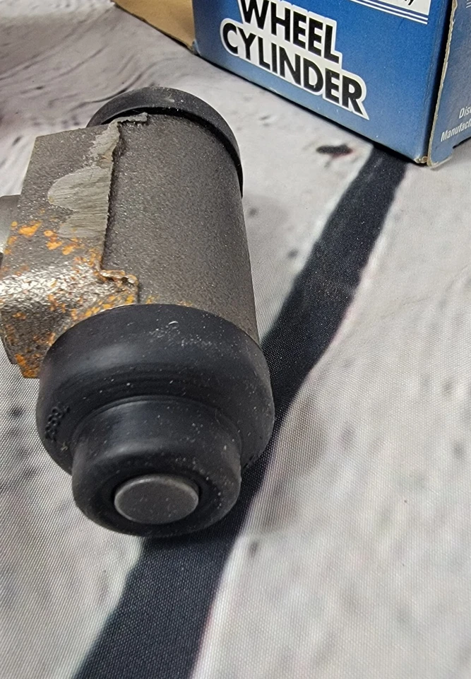 Conjunto de cilindro de rueda trasera Wagner Premium para Dodge Jeep Mazda WC122730 60-03 Foto 4 de 4