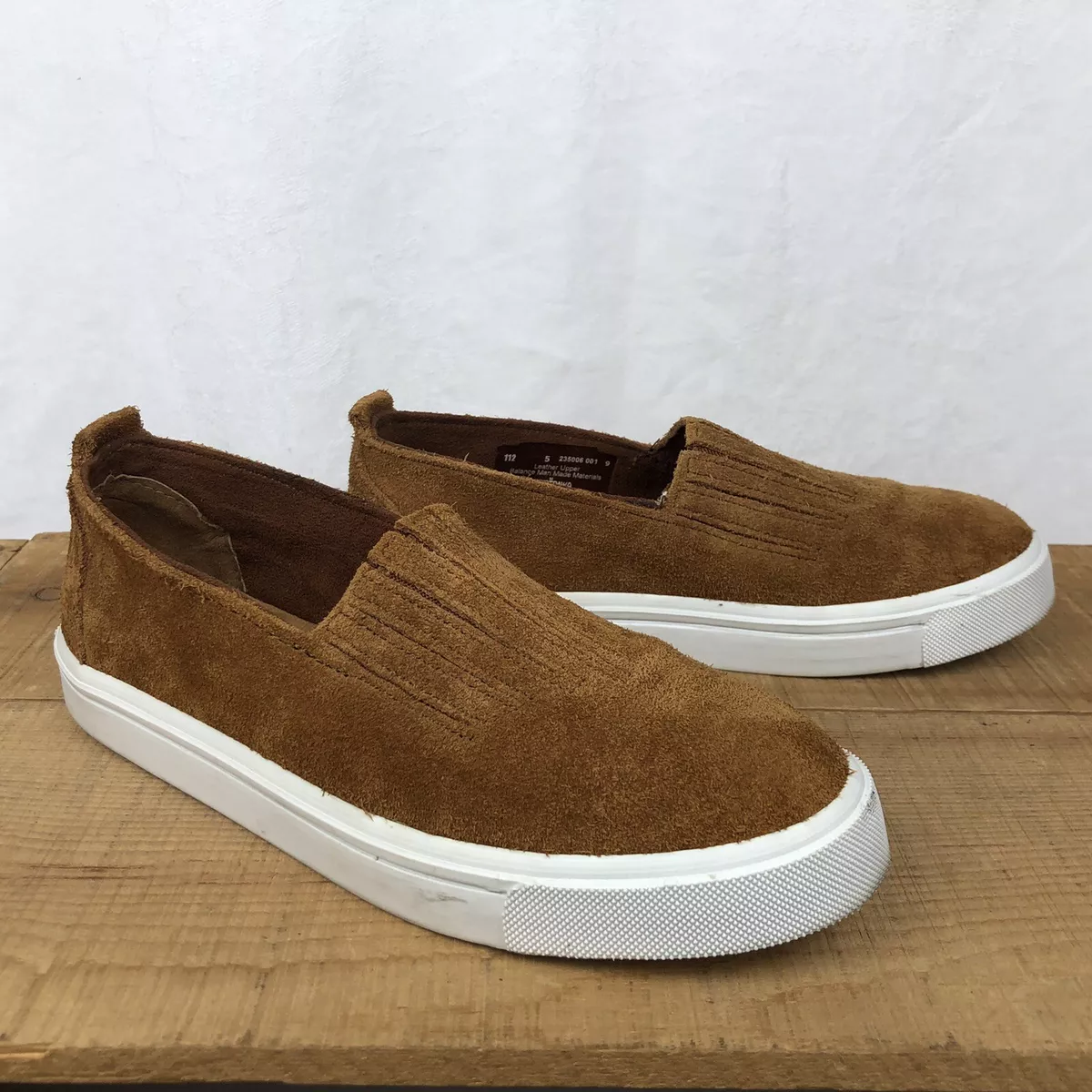 Minnetonka Gabi Womens Size US 5 Brown Suede Leather Slip On Sneakers See Pics