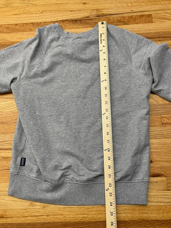 Sudadera Pullover Patagonia Para Mujer Pastel Etiqueta P-6 Ahnya Cuello Redondo S Gris Foto 4 de 4