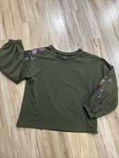 a.n.a. A New Approach Women’s Top Size Large Olive Green Embroidered Sleeves