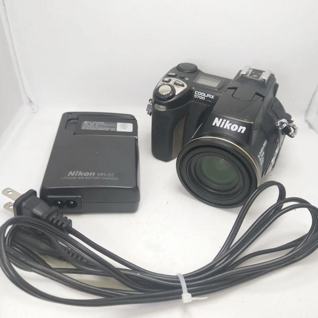 Nikon COOLPIX 5700 Digital Cameras for Sale | Shop New & Used