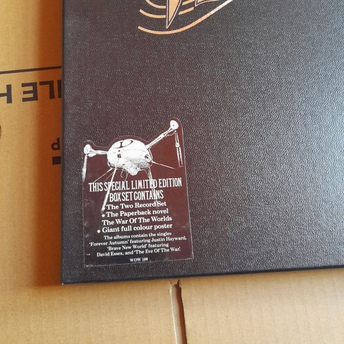 Jeff Wayne - War Of The Worlds Vinyl Original Limited Edition Box Set LP UK 1978 - Picture 10 of 21