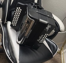 HOHNER Panther Diatonic Accordion 31/12 Keys 2 Register Black w/ Bag  Straps