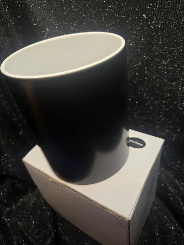 HomeVss Color-Changing Ceramic Coffee Mug 11 oz Black/White w/ Box SET OF 9