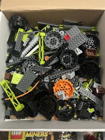 LEGO Power Miners Titanium Command Rig (8964) Retired 650 Pieces Near Completed