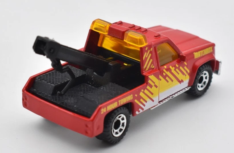 Matchbox Superfast #21 GMC Wrecker rimorchio camion rosso. Prodotto in... - Immagine 2 di 4