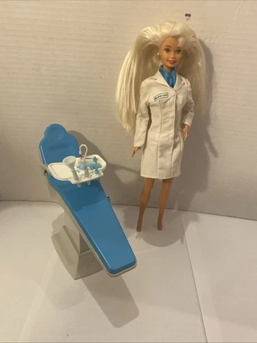 Dentist DDS Barbie Mattel Doll Vintage 1997 90s with Chair & accessories
