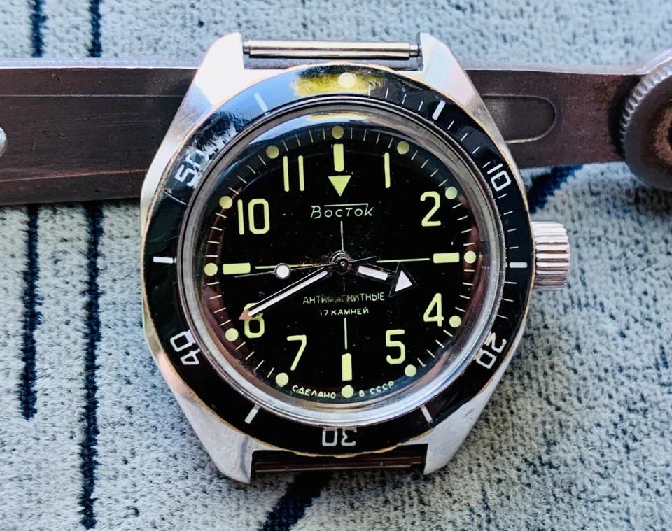 Reloj Coleccionable Vostok Sniper Aim 17 Joyas Anfibio Chistopol Hecho en URSS Foto 2 de 4