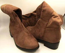 Top Moda Women's Thigh High Brown Low Heel Boots Size 7 1/2.