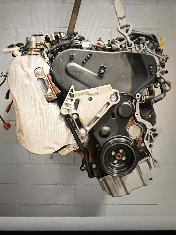 CCUA Motor Defekt Bj2019 Komplett 191300KN 239 Ps 1. Zylinder Defekt Sonst Top - Bild 2 von 4