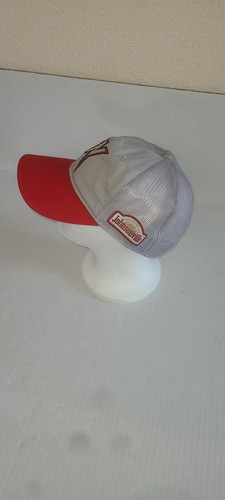 Nuovo con etichette Arkansas Naturals Cappello Regolabile Strapback Rosso su Grigio Maglia Stile Camionista... - Foto 2 di 6