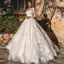 Exquisite Lace A-line Appliques V-Neck Ball Gown Long Sleeves Wedding Dress
