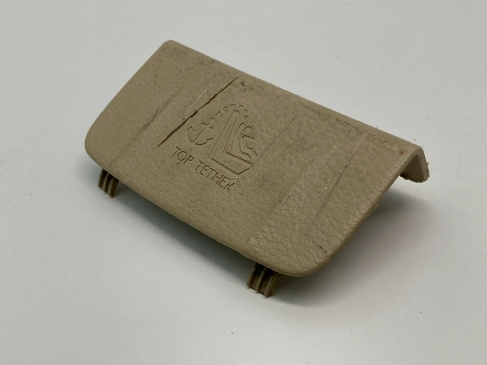 06 07 Subaru B9 Tribeca Right Side Seat Child Hook Anchor Cover Trim 95082XA00A - Image 3 of 4